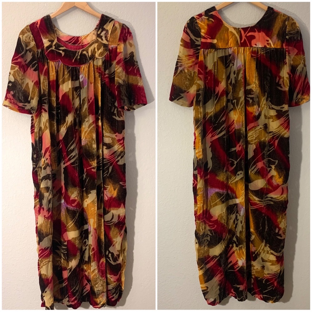 Vintage Velvet Maxi Dress